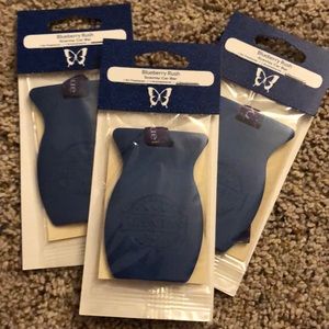 3 Scentsy car bars in Blueberry Rush